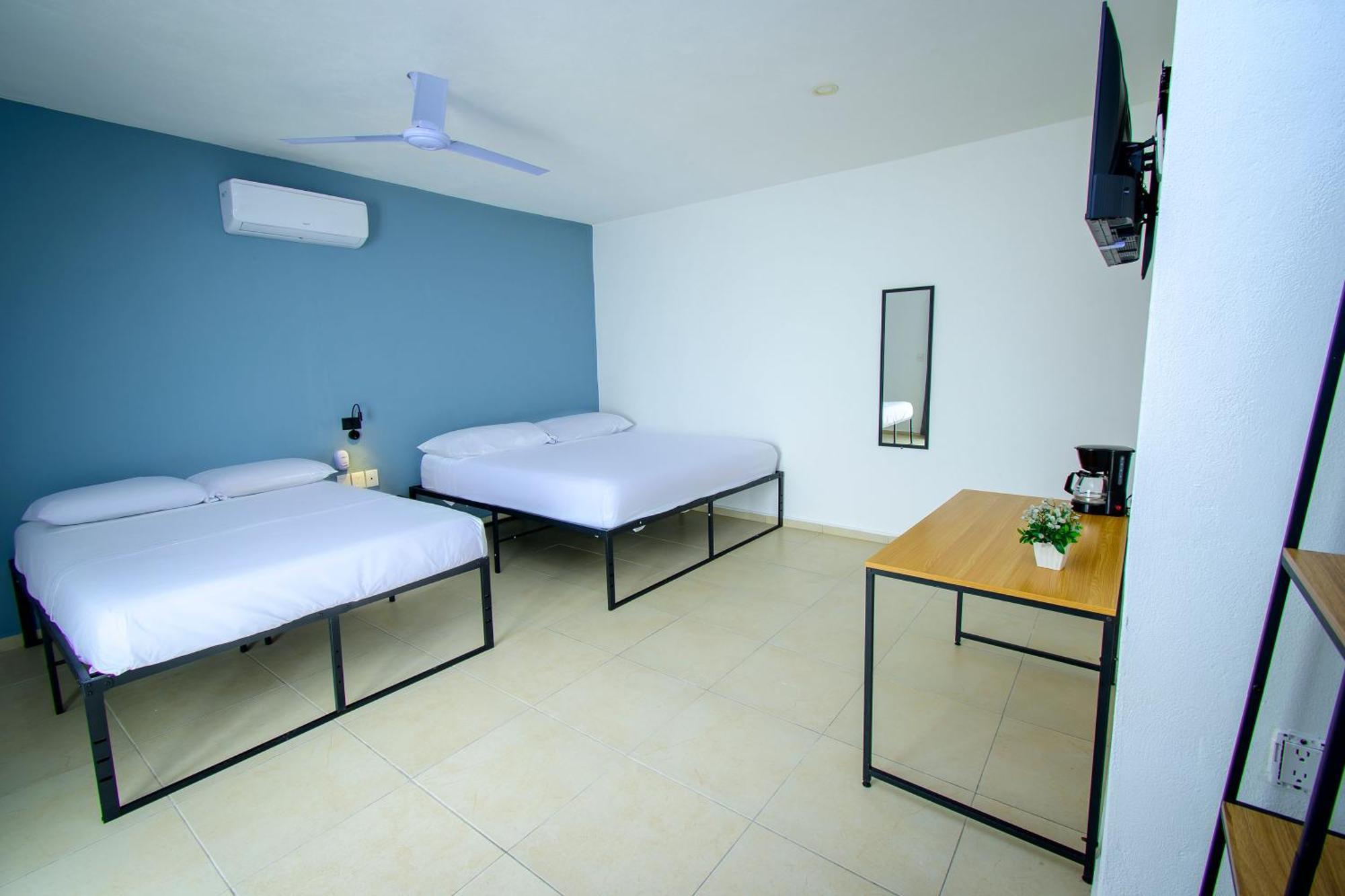 Hotel Paso Del Mar Playa Del Carmen Buitenkant foto